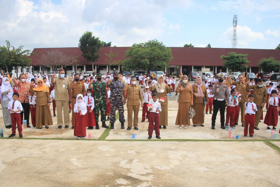 Peringati hari  kesehatan gigi nasional, 3.164 Siswa SD Sikat Gigi Bersama