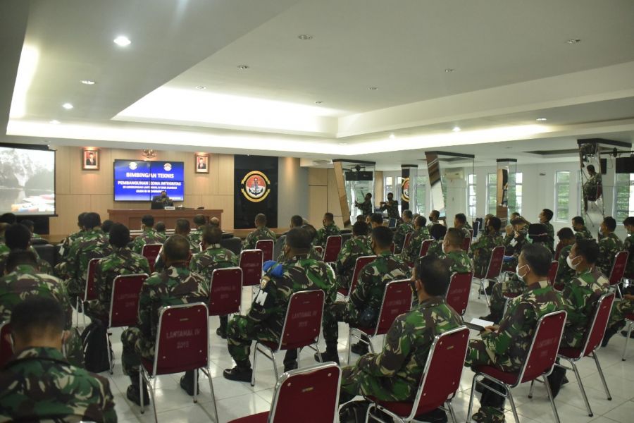Bangun Zona Integritas Terpadu, Segenap Perwira Lantamal IV Dan Lanal Ikuti Bimtek