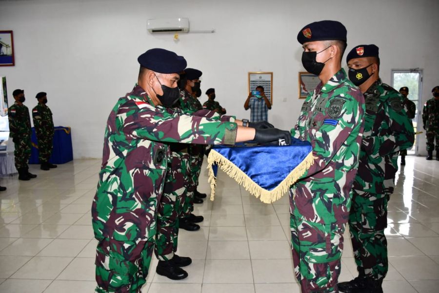 Dansatrol Lantamal IV Pimpin Sertijab KRI SILEA 858 dan KRI SIGUROT 864