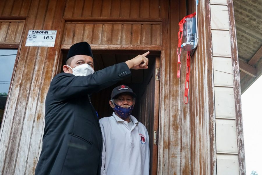 Dua Dusun Di Kabupaten Natuna Terima Listrik Masuk Desa, Gubernur: Kita Gesa Terus Program Ini