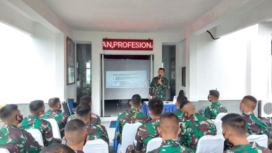 Latihan BINOPSLAT SATKAT KOARMADA I, DISKUM Lantamal IV Jadi Narasumber