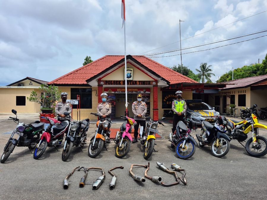 Razia Knalpot Brong, Polsek Bintan Timur Amankan Belasan Motor