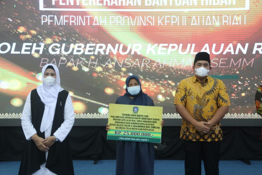 Roby Ucap Syukur, Pemprov Kepri Bantu Rumah Ibadah Dan Pesantren 2,04 Milyar Untuk Bintan