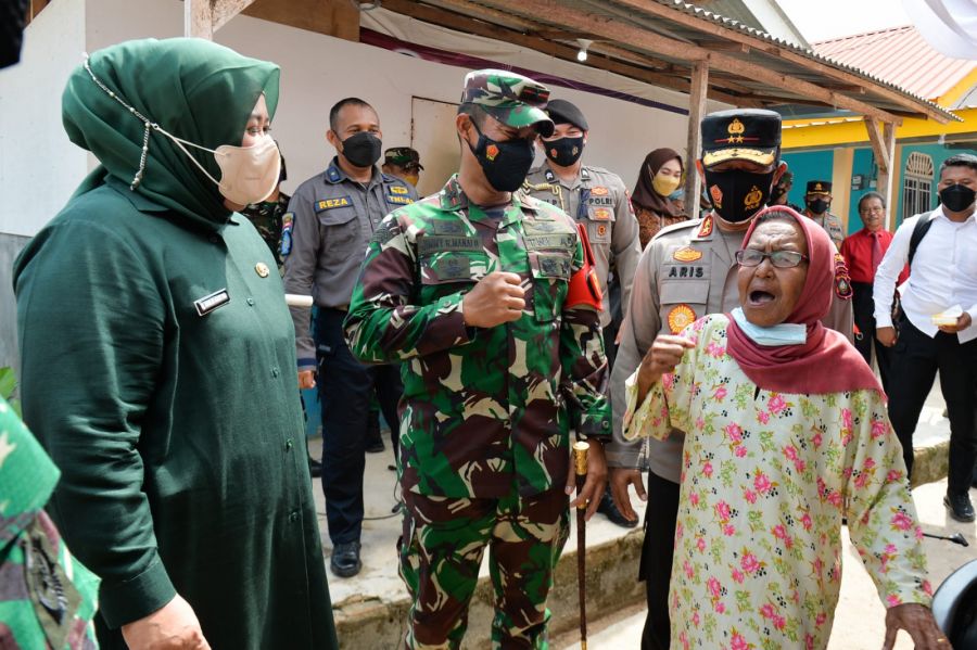 Wagub Marlin Ikut Tutup TMMD Ke 112 di Pulau Sekotok