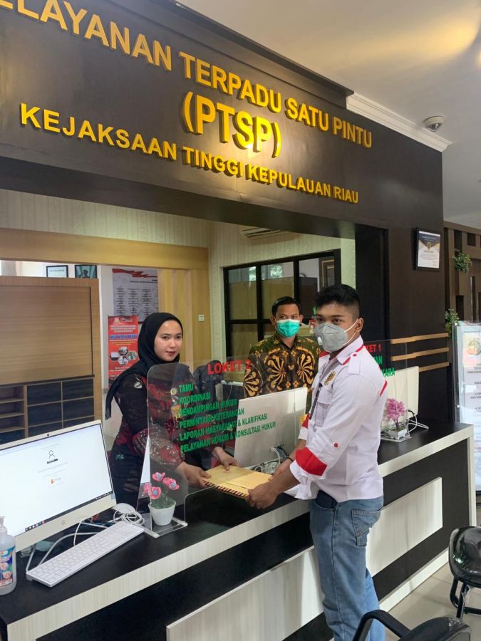 Walikota dan Wakil Tanjungpinang dilaporkan Ke Kejati Kepri